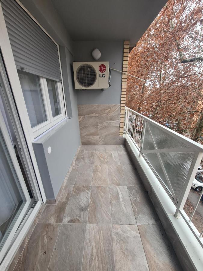Apartman Yellow - Self Check In Осиек Екстериор снимка